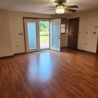 5 Ryan Rd unit 2, West Townsend, MA 01474 - photo 4