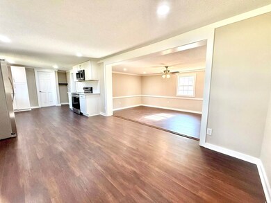 1150 Cbi Rd, Loris, SC 29569 - photo 3