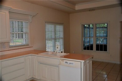 89 Mckenzie Dr, Bella Vista, AR 72715 - photo 4