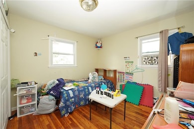 301 Lightner Ave, Staten Island, NY 10314 - photo 7