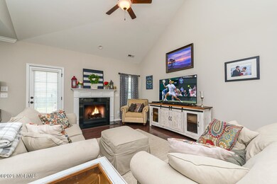 372-Crimson-Drive-00009