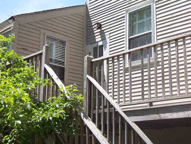 599 Middle St unit 2, Portsmouth, NH 03801 - photo 3