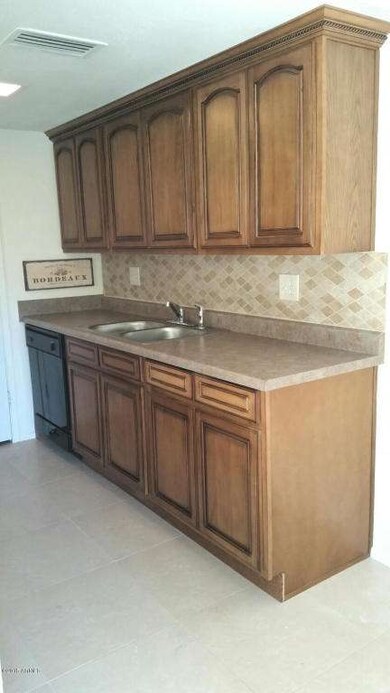 720 E Cochise Dr unit A, Phoenix, AZ 85020 - photo 3