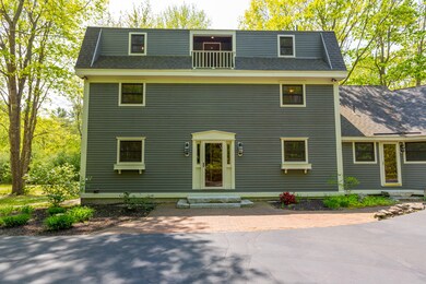 32 Valley -Exterior