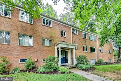 10501 Montrose Ave unit 103, Bethesda, MD 20814 - photo 4
