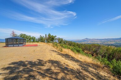 1028 Coleman Hills Dr unit 3, Medford, OR 97501 - photo 6