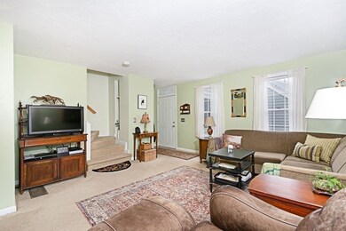 9 Old Laxfield Rd, Shrewsbury, MA 01545 - photo 4