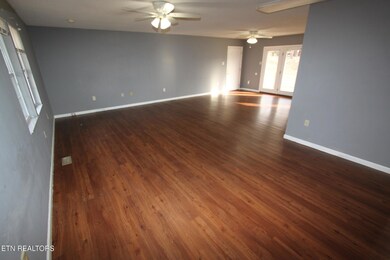 150 Osborne St, Loudon, TN 37774 - photo 7