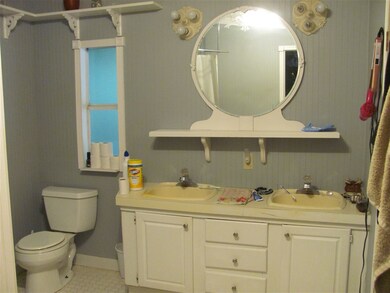 66 Hollywood Way, Crawfordville, FL 32327 - photo 5