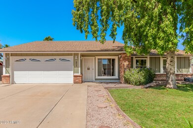 854 E Huber St, Mesa, AZ 85203 - photo 2