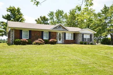 1354 Talmage Mayo Rd, Harrodsburg, KY 40330 - photo 2