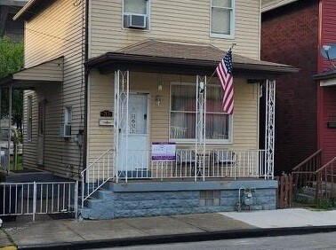 2 Covered Porches