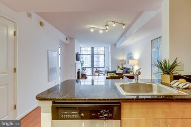 Clarendon 1021 unit 707, Arlington, VA 22201 - photo 4