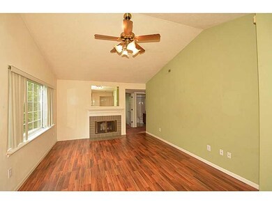 1105 Viburnum Dr, Indianapolis, IN 46260 - photo 3