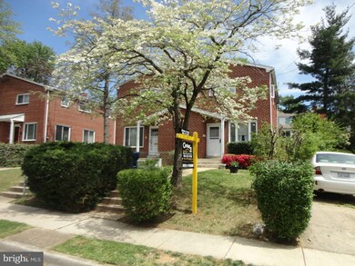 53 E Taylor Run Pkwy, Alexandria, VA 22314 - photo 3