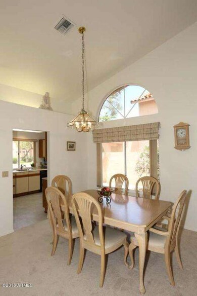 Dining Room2