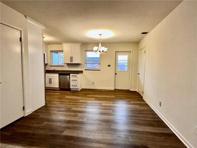 2221 Grove St unit 2W, Allentown, PA 18104 - photo 3