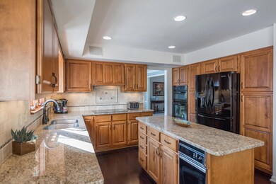 Kitchen-Island and Cooktop