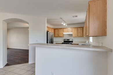 7 of 26 Kitchen