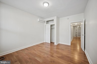 237 Roxborough Ave unit 2, Philadelphia, PA 19128 - photo 3