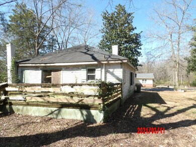 1814 Gordon St, Camden, SC 29020 - photo 5