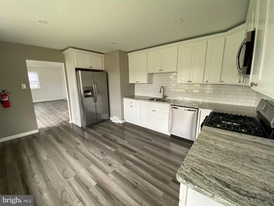 976 Fern Rd, Williamstown, NJ 08094 - photo 3