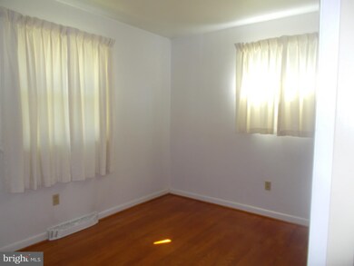 345 Parkview Dr, Keyser, WV 26726 - photo 5