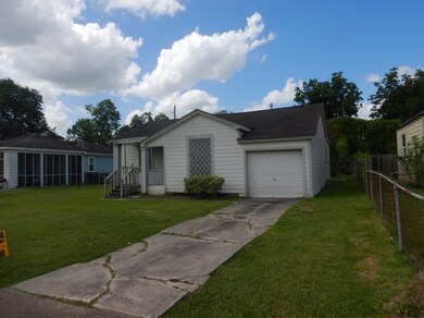 4506 Kingsbury St, Houston, TX 77021 - photo 2