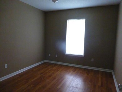 683 Goodacre St, Pineville, LA 71360 - photo 6