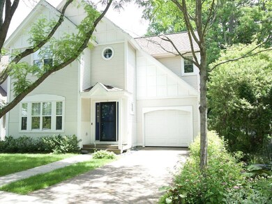 12 High Grove Ct, Burlington, VT 05401 - photo 2