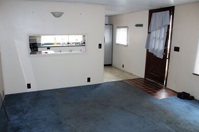 14 Dolphin Dr, Rochester, NH 03868 - photo 5