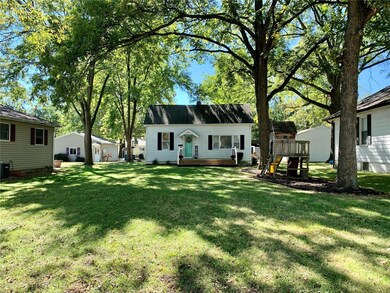 204 E Apple St, Freeburg, IL 62243 - photo 3