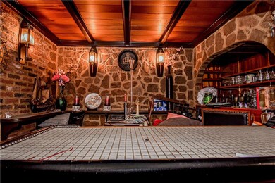 8625 Fish Lake Rd, Tampa, FL 33619 - photo 7