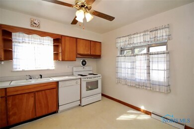 4251 289th St, Toledo, OH 43611 - photo 7