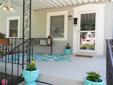 305 N 16th Ave, Beech Grove, IN 46107 - photo 2