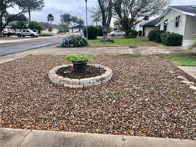 928 Citrus Dr, Alamo, TX 78516 - photo 2