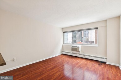 River West Condominiums unit 719, Philadelphia, PA 19103 - photo 3