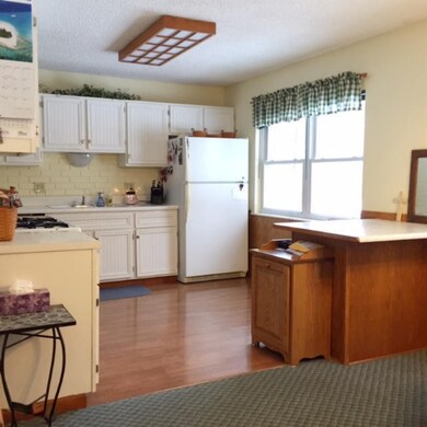 Kitchen from entry