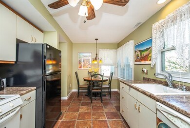 9 Redwood Ct, Rockland, MA 02370 - photo 4