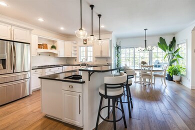 Kitchen with Large Island and Eat-In Area