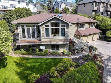 1812 Hall Ct, West Linn, OR 97068 - photo 2