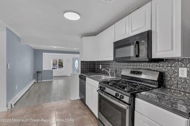 798 Fischer Blvd, Toms River, NJ 08753 - photo 4