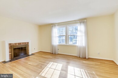 12928 Allerton Ln, Silver Spring, MD 20904 - photo 6