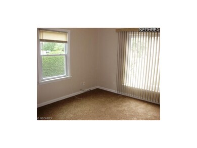 1817 E 227th St, Euclid, OH 44117 - photo 3