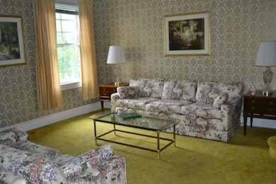 413 W Beechtree Ln, Wayne, PA 19087 - photo 6