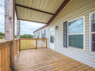 113 Red Tail Ln, McLoud, OK 74851 - photo 3