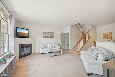 204 Blueberry Ct, Perkasie, PA 18944 - photo 5