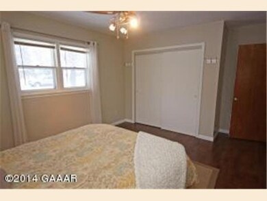 908 Westwood Dr, Alexandria, MN 56308 - photo 6