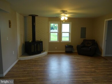 6910 Birdwood Ave, Middle River, MD 21220 - photo 5