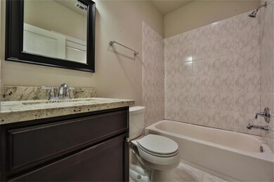 6625 N Main St unit A, Houston, TX 77009 - photo 3